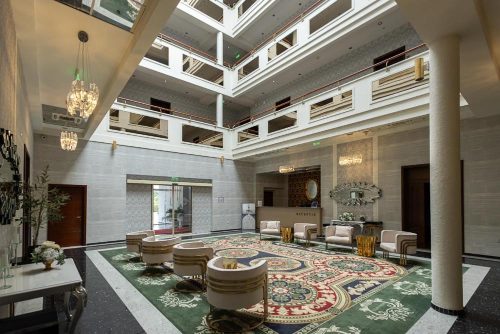 Hotel Romanita Nagybánya Kültér fotó