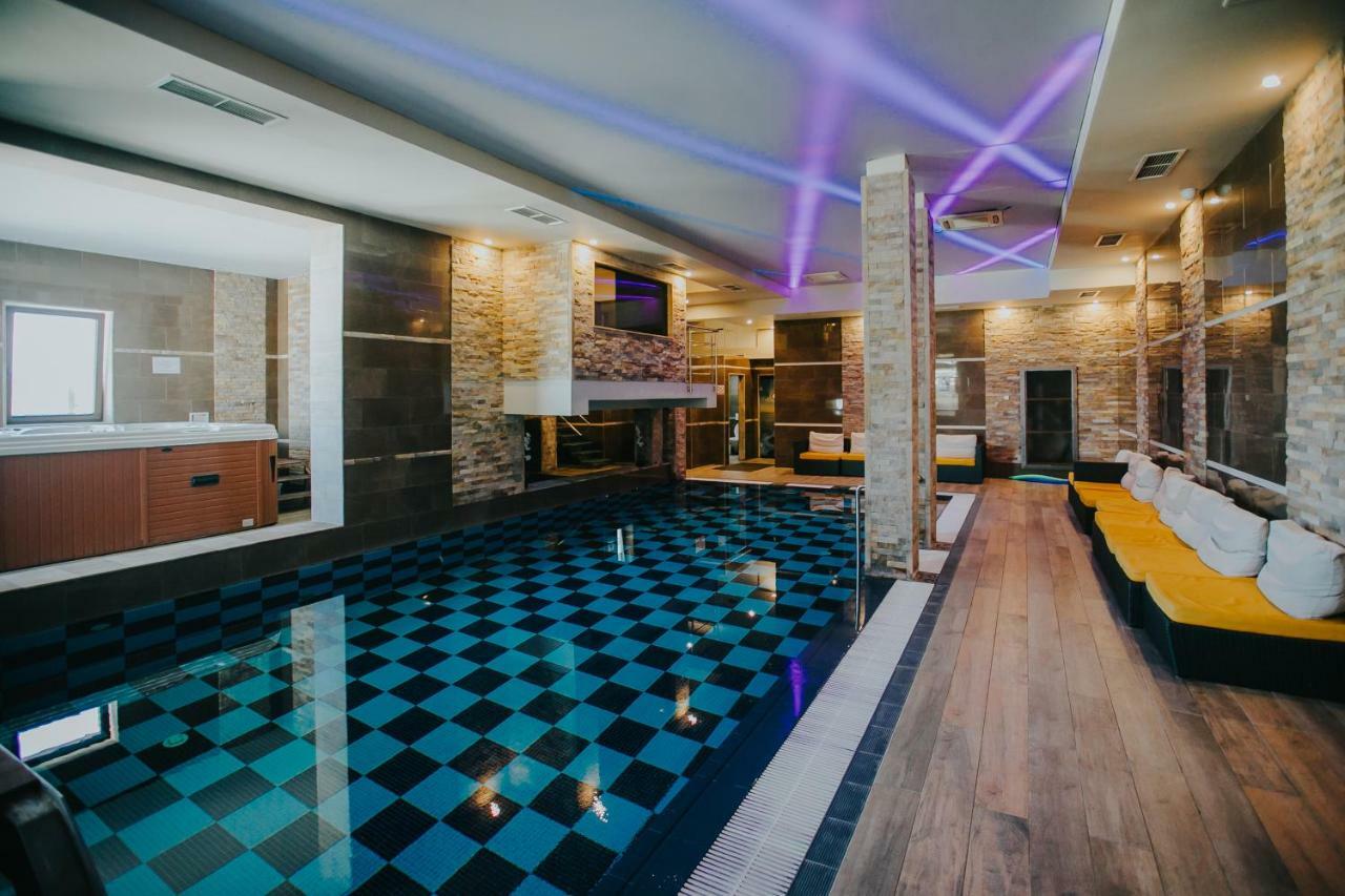 Hotel Romanita Nagybánya Kültér fotó