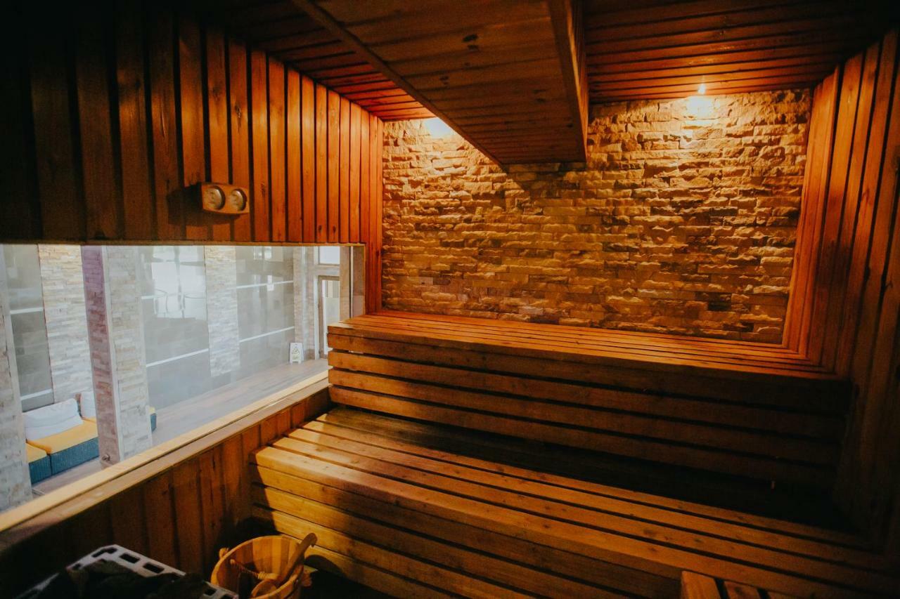 Hotel Romanita Nagybánya Kültér fotó